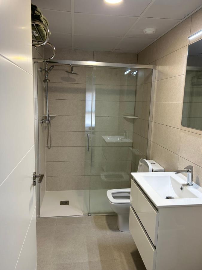 Apartamentos Breton 17 Double Deluxe Alicante Exteriör bild
